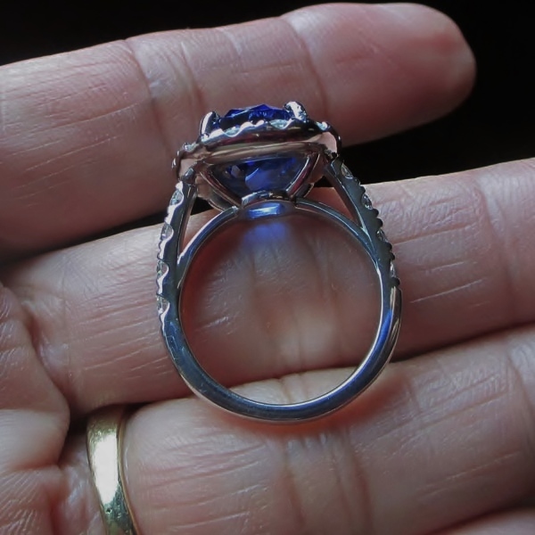 Estate Beautiful 6.59 ct Ceylon Sapphire and Diamond Platinum Ring GLI  Litnon.com