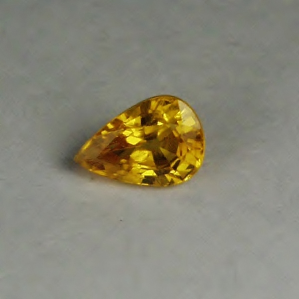 $35.00 Rich Golden Yellow Natural Sapphire Sri Lanka  Litnon.com