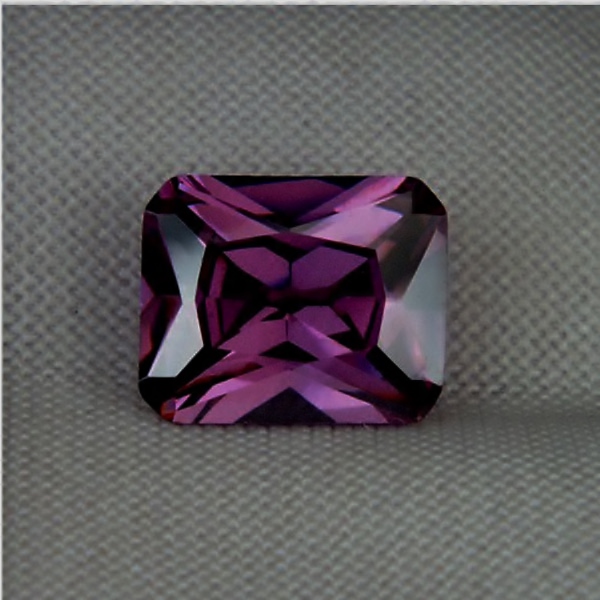 Fine Cutting! Intense Purple Cubic Zirconia  Litnon.com
