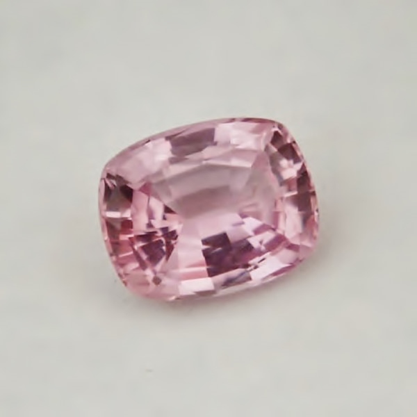 AGL Certifed! Unheated Light Peach Pink Color Sapphire Sri Lanka 2.61ct  Litnon.com