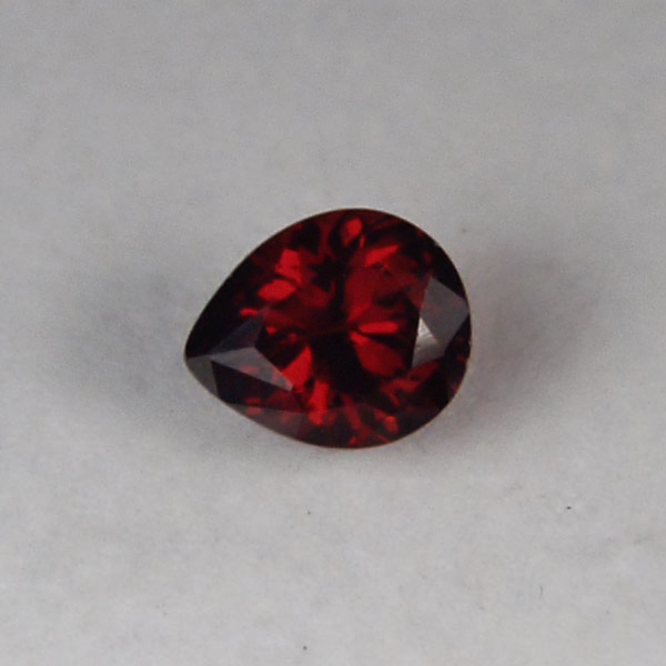  Red Fire Crimson Color Umba River Garnet 1.00ct  Litnon.com