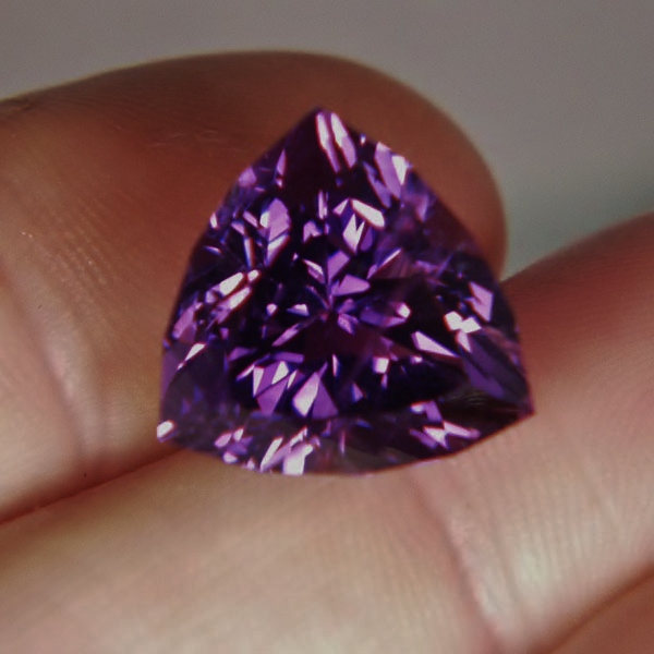 Superb Color and Bright Natural Brazil Amethyst 17.29 ct  Litnon.com
