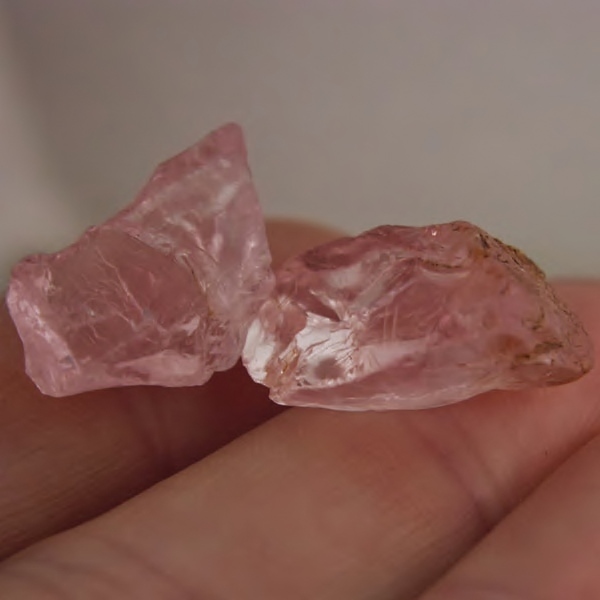 True Strong Pink Morganite Clean Facet Rough Nigeria 34.03 ct  Litnon.com