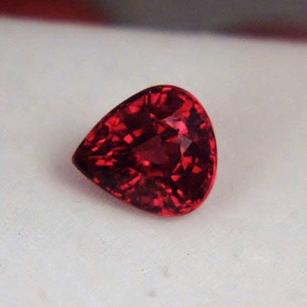 Extra Bright Pink - Red Rhodolite Garnet Tanzania 3.04 ct  Litnon.com