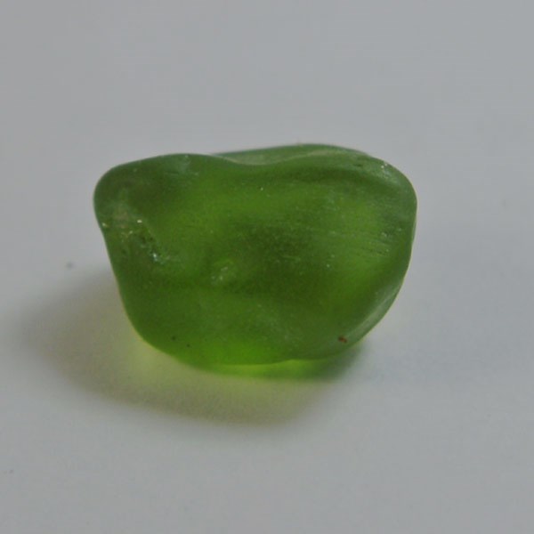 Big Fine Color and Clean Peridot Facet Rough Arizona 14.81 ct  Litnon.com
