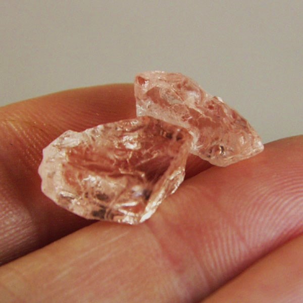 Nice Color Morganite Beryl Facet Rough Nigeria 13.55 ct  Litnon.com