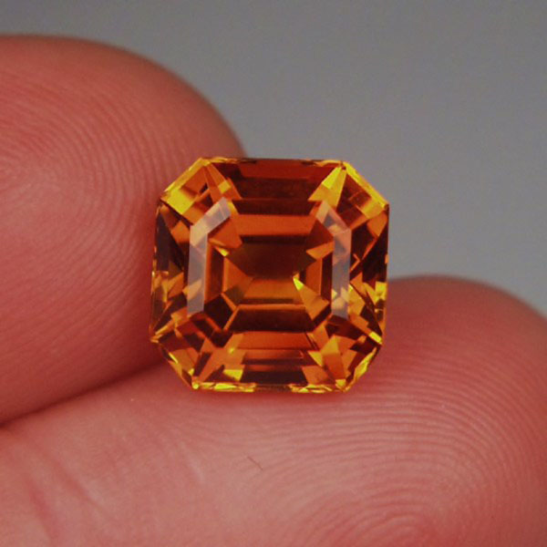  Huge AGL Certified Rare Orange Ceylon Sapphire 8.42 ct  Litnon.com