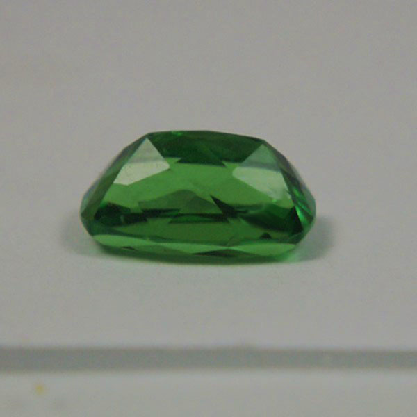 Fine Color and Cutting Tsavorite Green Garnet Kenya 3.06 ct  Litnon.com