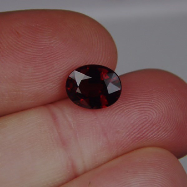 Dark Red Natural Spessartite Garnet Nigeria 3.38 ct  Litnon.com