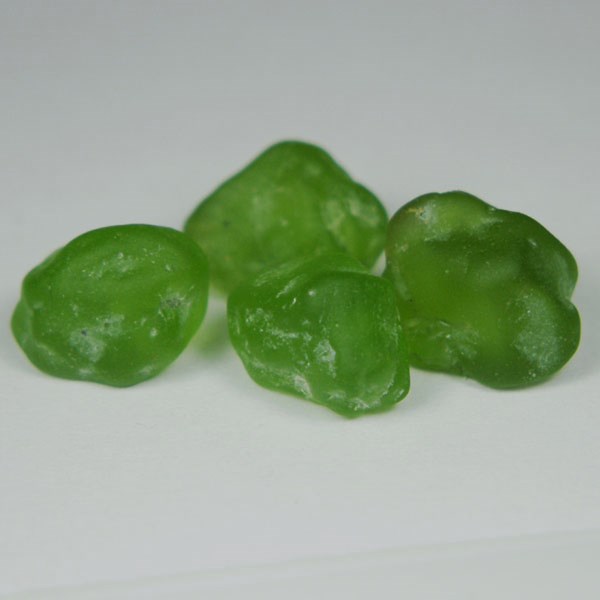 Big Fine Color and Clean Arizona Peridot Facet Rough 48.42 ct  Litnon.com