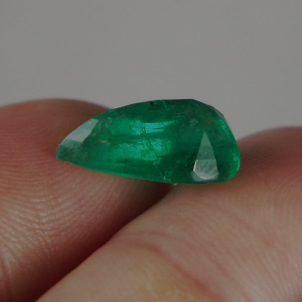 Fine Rich Color Natural Zambian Emerald 4.81 ct  Litnon.com