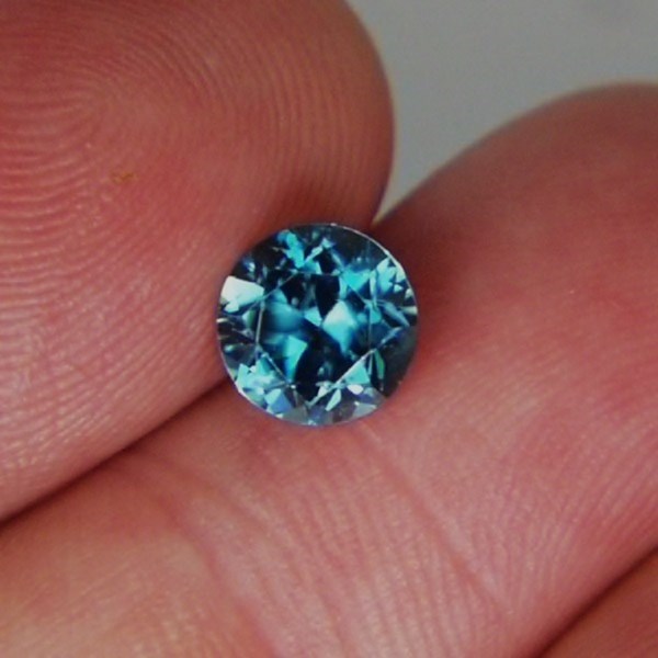  Bright & Rich Color! Blue Zircon Cambodia 2.02ct  Litnon.com