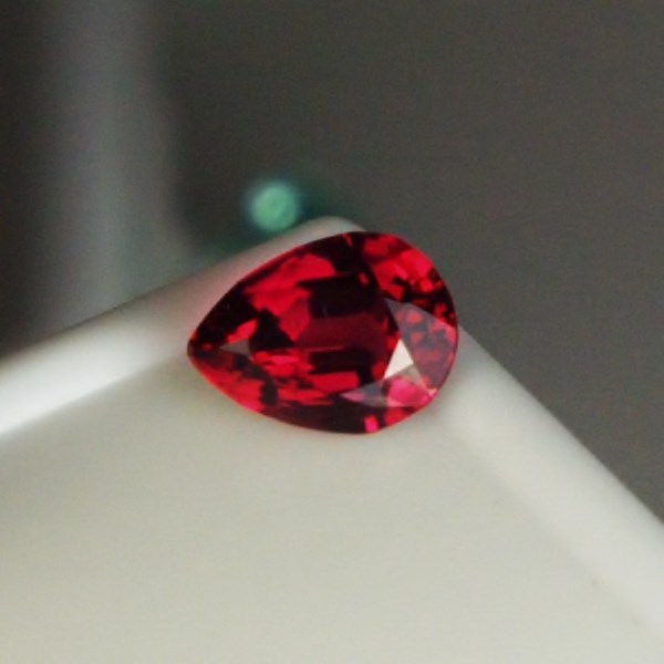  Special Color Bright Red Natural Spinel Tanzania 1.29 ct  Litnon.com