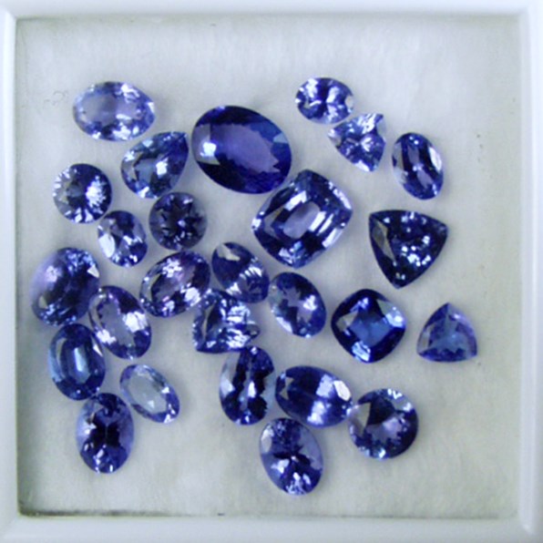 Bright Clean and Pretty Natural Blue Tanzanite Lot 19.82 ct  Litnon.com