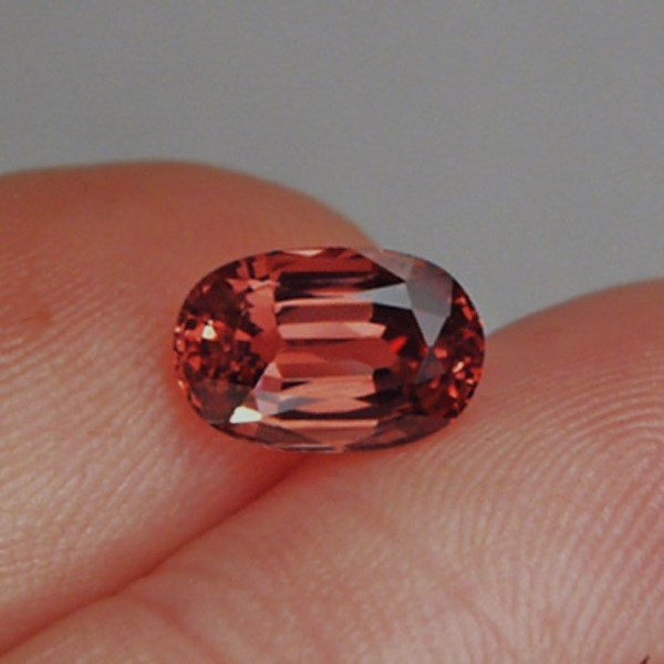 Bright & Pretty! Unusual Color Burmese Spinel 2.72 ct  Litnon.com
