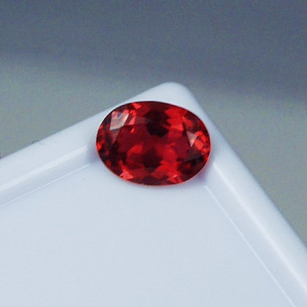  Special Color Bright Red Natural Spinel Tanzania 1.10 ct  Litnon.com