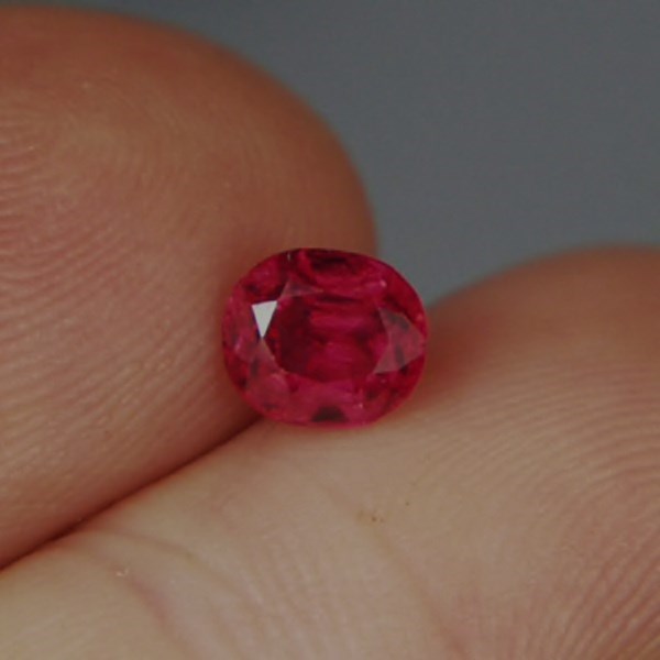 Special Color! Bright Red Natural Mahenge Spinel Tanzania   Litnon.com
