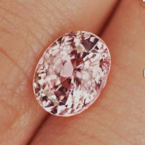 GIA Certified! Unheated Padparadscha Sapphire Sri Lanka 2.23 ct  Litnon.com