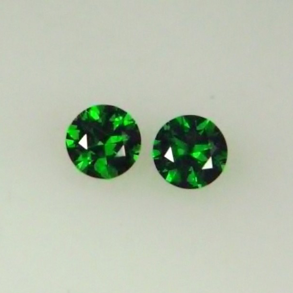 Deep Chrome Green Tsavorite Garnet Pair Kenya  Litnon.com