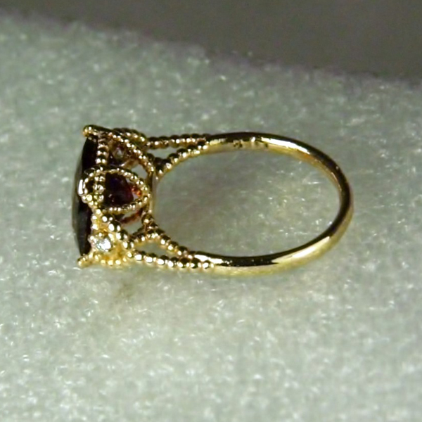 Rhodolite Garnet and Diamond 14 kt Ring 3.50 ct  Litnon.com