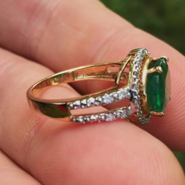 Fine Color! Colombian Emerald & Diamond Ring 14 kt  Litnon.com