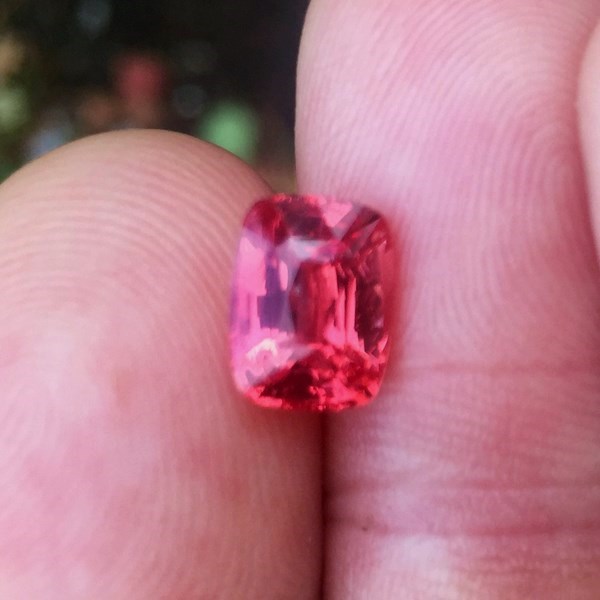 Pad Color Intense Orange Pink Burmese Spinel 2.28 ct  Litnon.com
