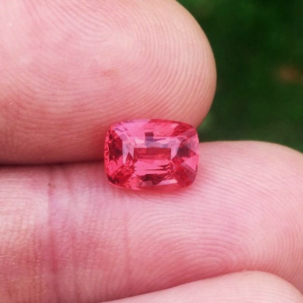 Pad Color Intense Orange Pink Burmese Spinel 2.28 ct  Litnon.com