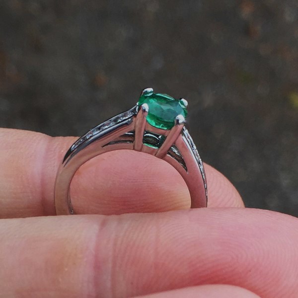 Estate Quality Zambian Emerald and Diamond 14kt Ring  Litnon.com