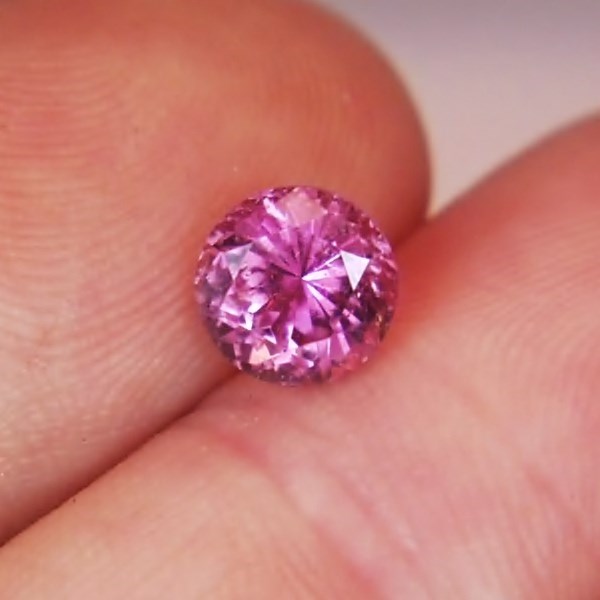 Bright Old Stock Hot Pink Tourmaline Brazil 1.38 ct  Litnon.com