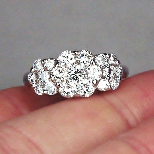 Quality and Brilliance 14 kt Diamond Ring 2.50 ct tw  Litnon.com