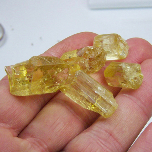 Bright Yellow Scapolite - Wernerite Facet Rough Tanzania 104.33 ct  Litnon.com