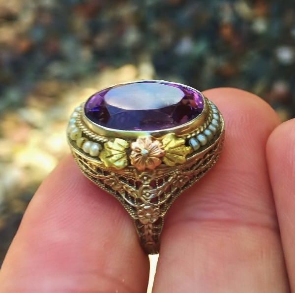 Antique 14 kt Tri - Color Gold Filigree Amethyst Seed Pearl Ring  Litnon.com