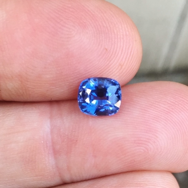  Natural Ceylon Sapphire 1.89 ct Sri Lanka GL Litnon.com