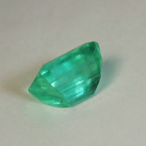 Big & Bright With Nice Color!  Colombian Emerald 10.71 ct!  Litnon.com