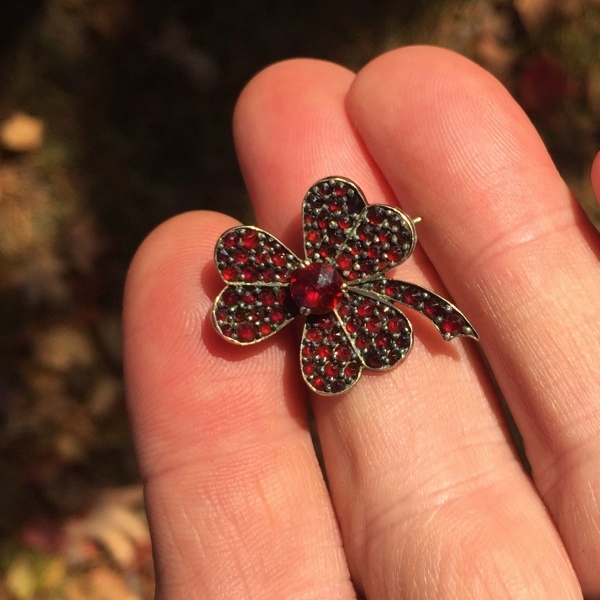  Victorian Bohemian Garnetpin Checholslovakia  Litnon.com