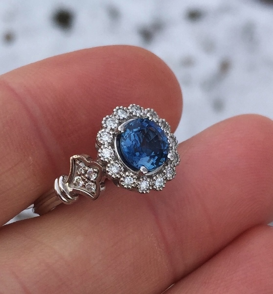 Natural Ceylon Sapphire & Diamond 14 kt Ring 1.68 ct  Litnon.com