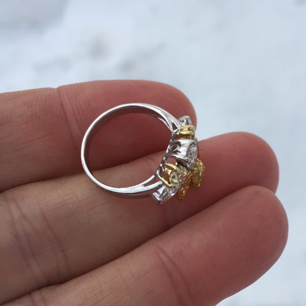 Custom Diamond and Natural Fancy Color Diamond Ring 18kt  Litnon.com