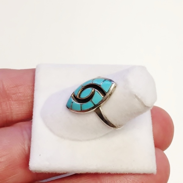 Vintage Zuni Native American Sterling Silver Onyx and Turquoise Ring  Litnon.com