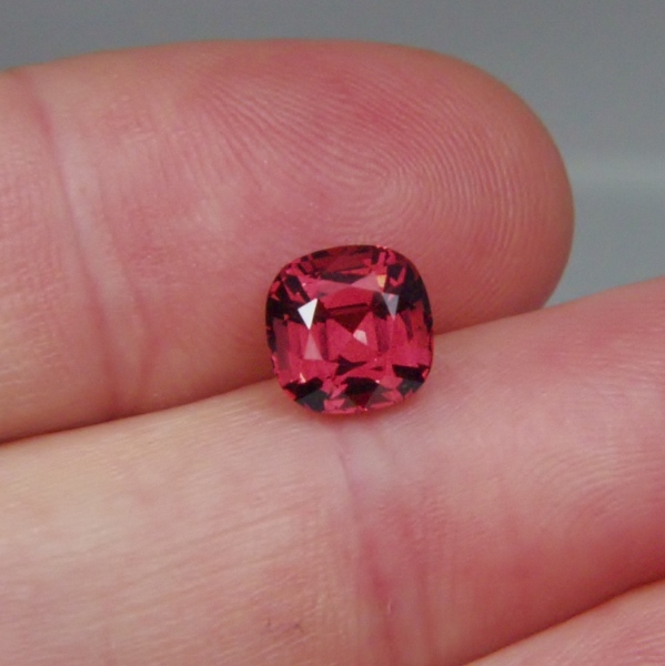Rare Locale! Natural Spinel Afghanistan 3.16 carats GL Litnon.com
