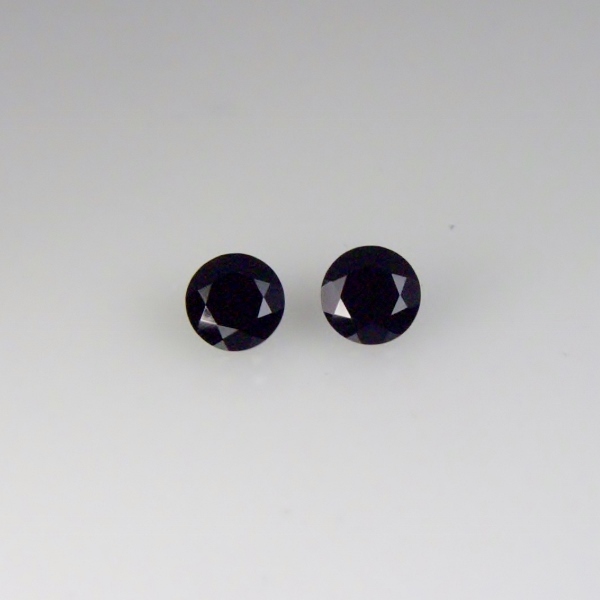 Perfect Natural Jet Black Spinel Pair Vietnam 4.52 ct tw  Litnon.com