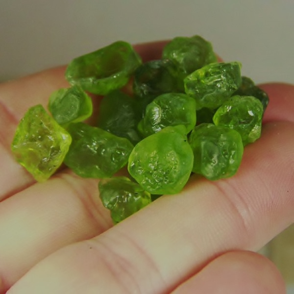 Fine Color and Clean Select Peridot Facet Rough Arizona 107 ct  Litnon.com