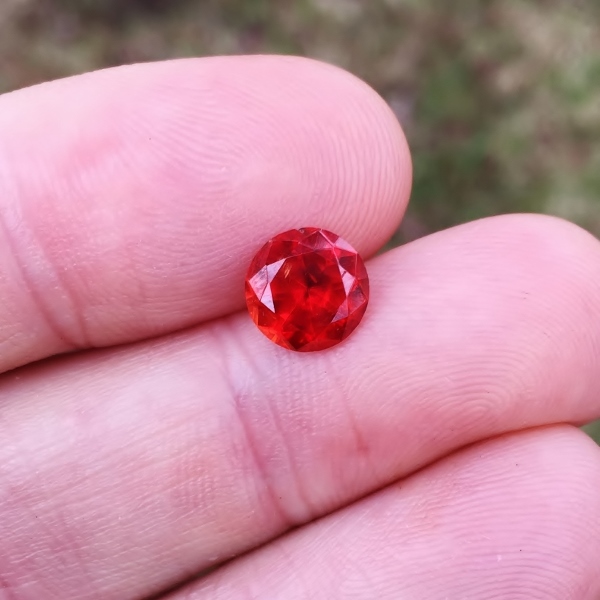 Bright Gem Color and Clarity Hotazel Rhodochrosite 2.32 ct  Litnon.com