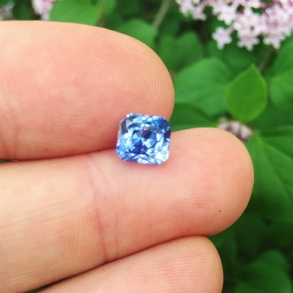 Unheated! Natural Bright Blue Ceylon Sapphire 3.02 ct  Litnon.com