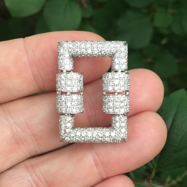 Vintage 14 karat White Gold Diamond Brooch 2.50 carats  Litnon.com