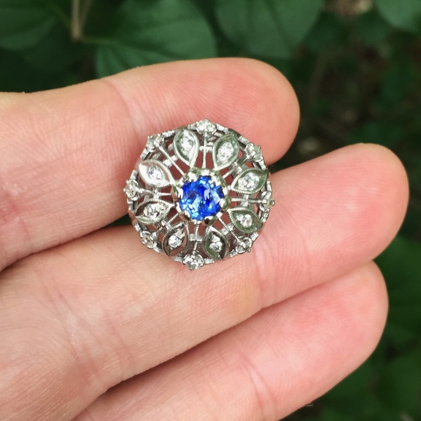 Antique 14 karat White Gold Diamond and Sapphire Ring Litnon.com