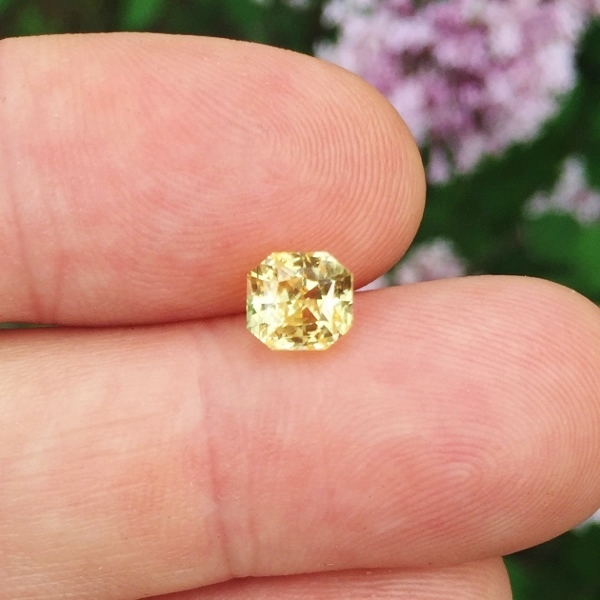 Brilliant Natural and Unheated Yellow Ceylon Sapphire 2.08 ct  Litnon.com