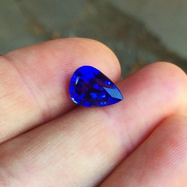 Special Price Ideal Color Natural Tanzanite 5.16 ct  Litnon.com
