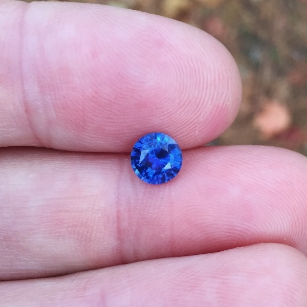 Bright and Rich Royal Blue Natural Ceylon Sapphire  Litnon.com