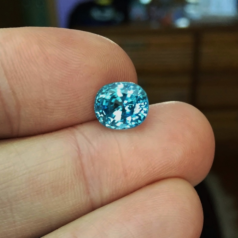 Big & Bold!  Natural Blue Zircon Cambodia  5.68 ct GL Litnon.com