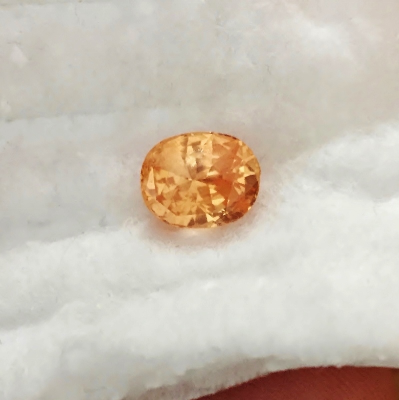 GIA Certified! Unheated Yellowish Orange Sapphire Sri Lanka 5.50 ct  Litnon.com